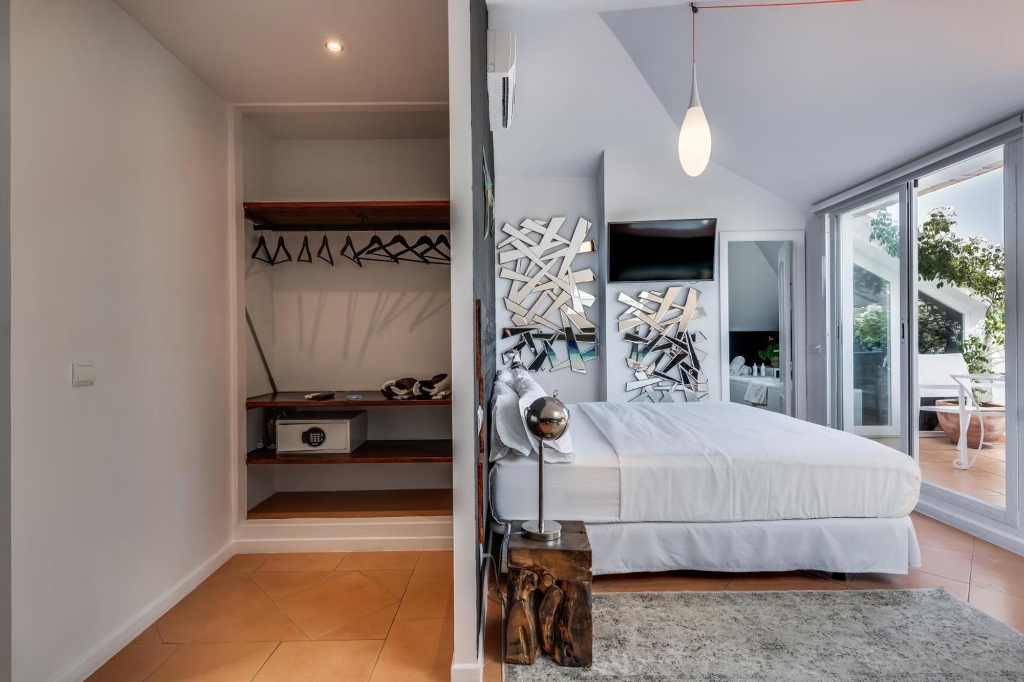 Molo Luxury Puerto Banus Hotel *